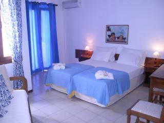 Captain's House Hotel - Skala - 9