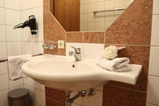 Hotel Gasthof Neuner - 1