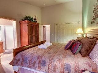 Lorees Riverview - 7