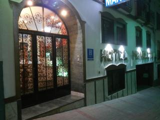 Hostal Manolete - Lanjarón - 1