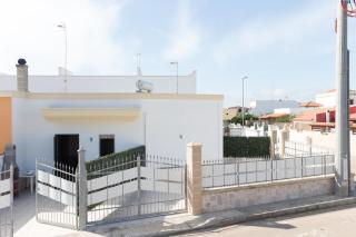 Villa Arneide bed and breakfast - Torre Lapillo - 2