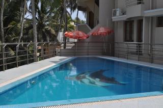 Marine Palace Beach Hotel - Kovalam - 4