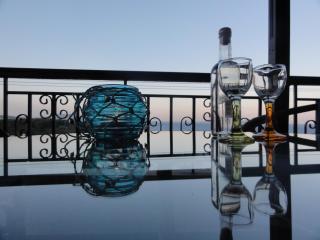 Captain George's Apartments - Patitiri - 5