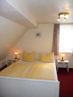 Hotel-Café-Restaurant Parkhaus - 1