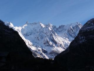 Hotel Ottoz Meublé - Courmayeur - 9