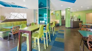 Best Western Plus Sanford Airport/Lake Mary Hotel - Sanford - 1