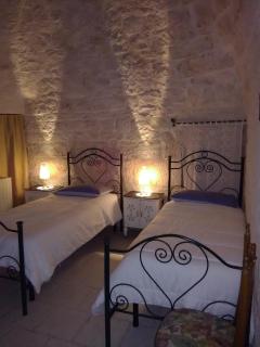 Trulli Sarmenzanello - Noci - 6