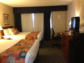 North Vancouver Hotel - 6