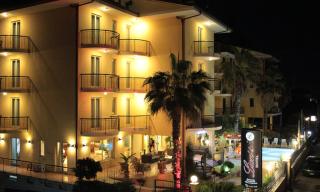 Lion's Hotel - Falerna - 6