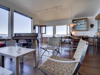 The Artists' Beachhouse - 8
