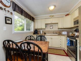 The Wallace Beach House - Lincoln Beach - 1
