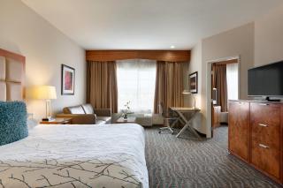 Best Western PLUS Peppertree Inn at Omak - 5