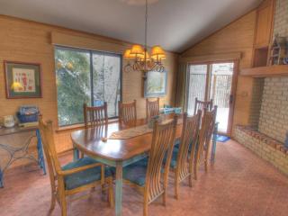 Park Avenue Tahoe Lodge - 3