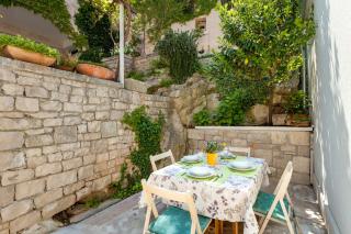 House Tea, for 5, Sea View, 5m away from the Sea - Pučišća - 6