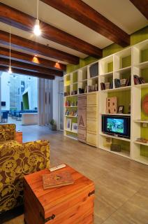 Atrium Fashion Hotel - 1