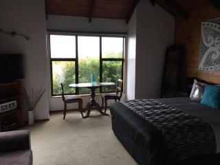 Grafton Cottage & Chalets - Thames - 7