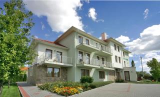 Jade Hotel-Ezüsthíd Hotel - Veszprém - 0