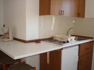 Popi Hotel Apartments - Agia Marina Nea Kydonias - 3