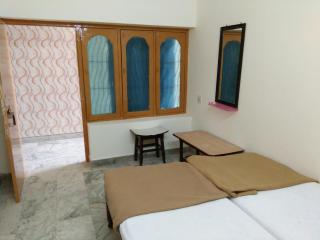 MSR Lodge - Tirupati - 5