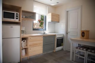 Artemis Village Apartments & Studios - 7