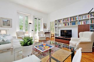 JOIVY Fabulous Family Apt for 4 with Terrace next to Park - Milan - 1