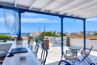 Onar Rooms & Studios - Perissa - 5