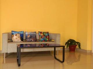 Eastin Homestay - Guwahati - 1