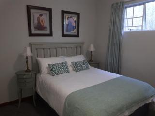 Lavender Garden Cottage - 6