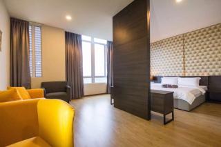 OMG Hotel - Simpang Ampat - 1