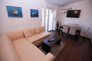 Apartments Miroslav - Povljana - 5
