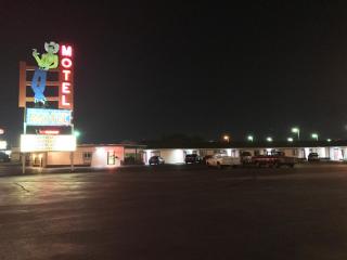 Western Holiday Motel - Wichita - 4