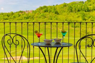 Villa Carolina Resort - 4