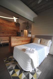 Pine Breeze Cottages - 2