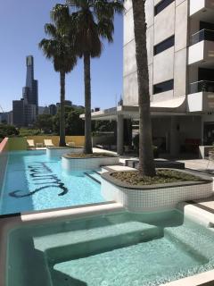 Sunday Escape - Melbourne - 0