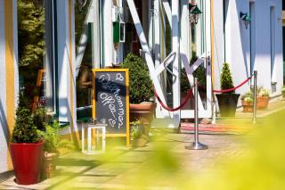 Hotel Garni Pölzl - Deutschlandsberg - 0