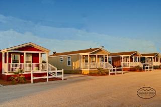 Eagle Ford Village Suites - Dilley - 6