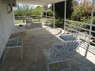 Three Bedroom Country House - 7