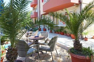 Guesthouse Kirov - Ravda - 5