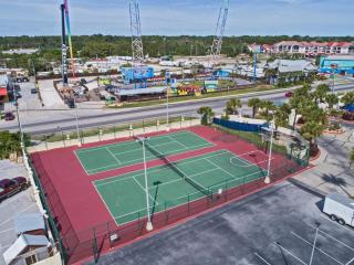 The Summit Beach Resort By Panhandle Getaways - Panama City Beach - 1