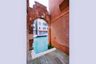 Calle dei Ormesini - Venice - 0