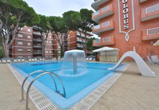 Hotel Globus Pool & Beach - 9