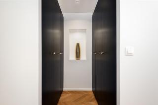 Les Demoiselles à Versailles - Au Pied du Château - Versailles - 5