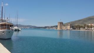 Apartments Maja Okrug Gornji - Trogir (Traù) - 1