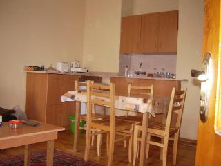 Old Metekhi Apartment - Tbilisi - 5
