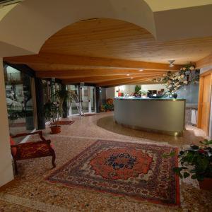Hotel Villa Altura - Ospedaletto Euganeo - 5