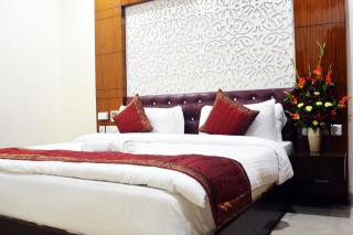 Trinity Corporate Udyog Vihar - Gurgaon - 5