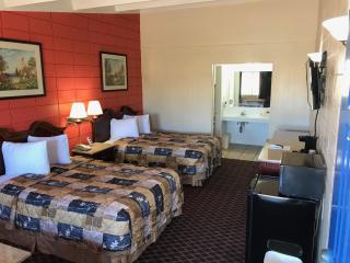 Rodeway Inn - 1