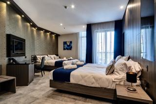 The District Hotel - 2