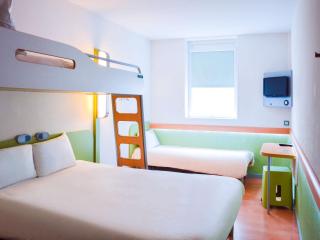 ibis budget Cholet Centre - Cholet - 8
