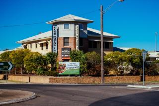 Club Motor Inn - 6